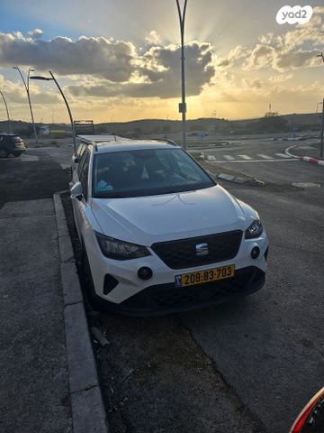 מודעת רכב סיאט ארונה