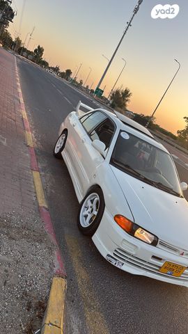 מיצובישי סופר לנסר