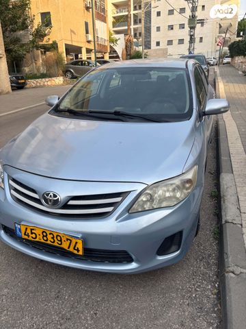 טויוטה קורולה