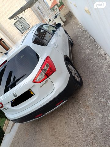 סוזוקי קרוסאובר