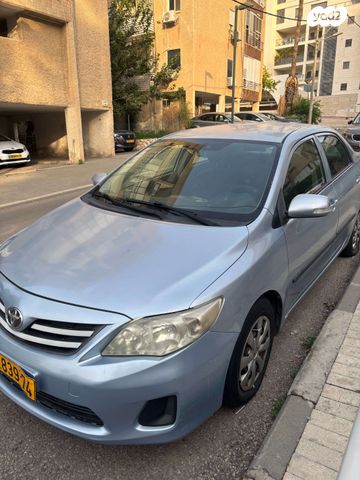 טויוטה קורולה