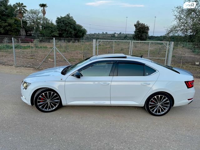 מודעת רכב סקודה סופרב