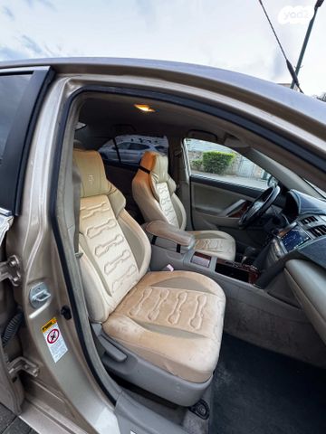 טויוטה קאמרי