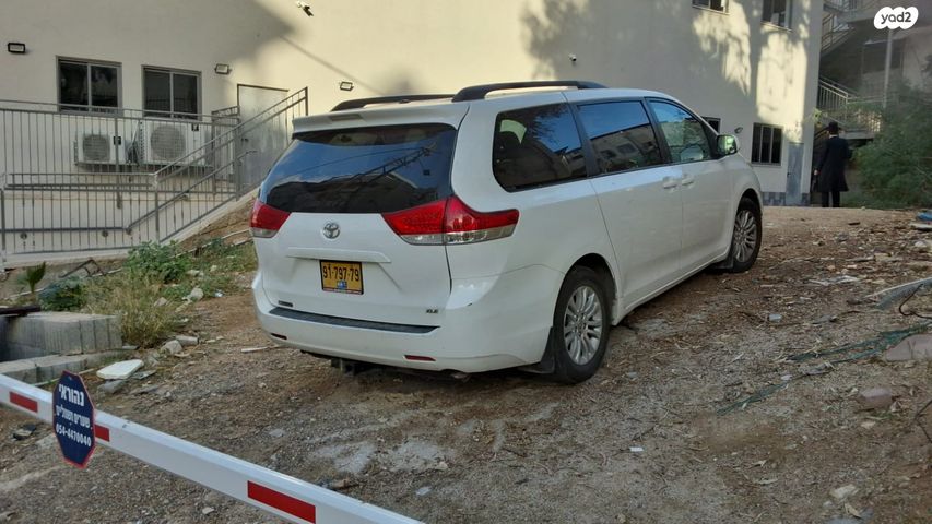 טויוטה סיינה