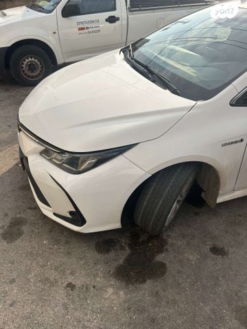 מודעת רכב טויוטה קורולה