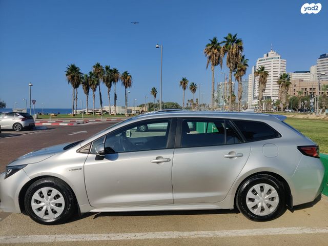 מודעת רכב טויוטה קורולה