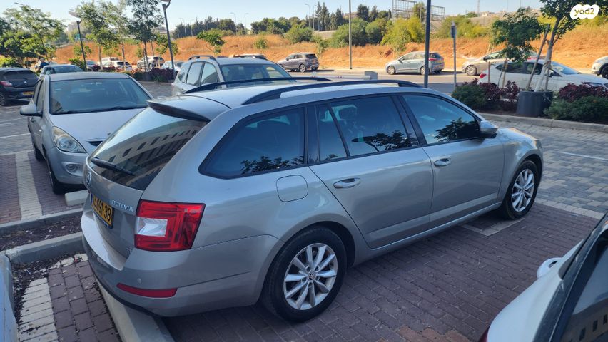 סקודה אוקטביה 