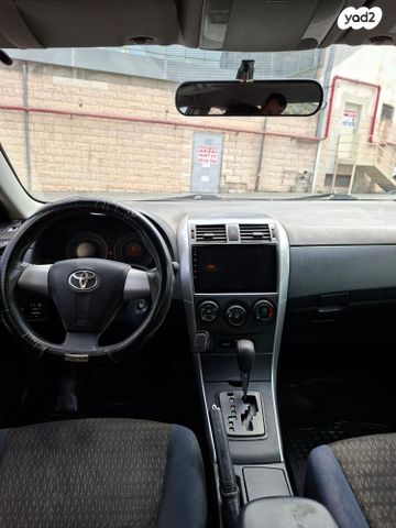 טויוטה קורולה