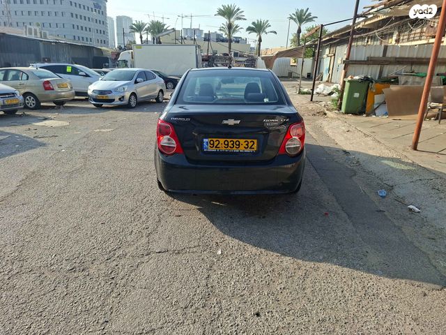 שברולט סוניק