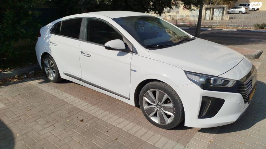 מודעת רכב יונדאי איוניק