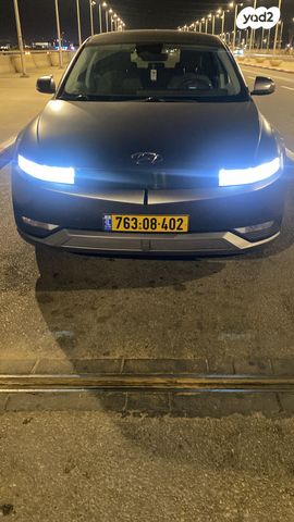 יונדאי איוניק 5