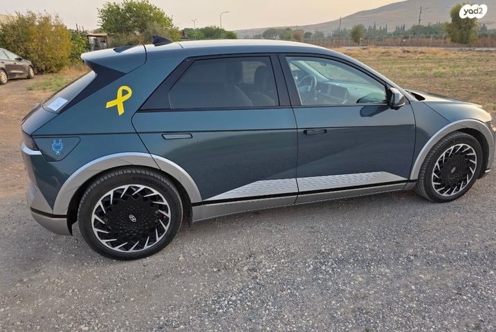 יונדאי איוניק 5