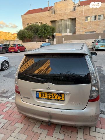 מיצובישי גרנדיס