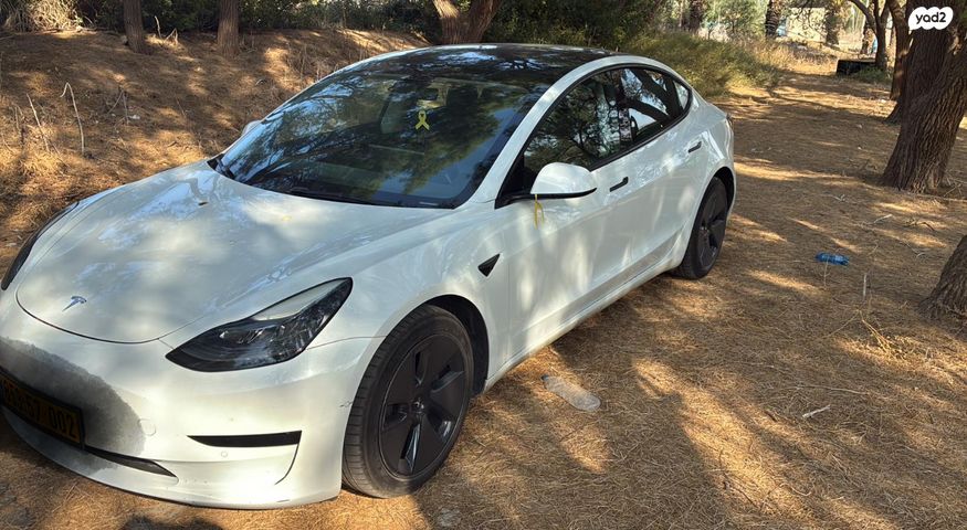 מודעת רכב טסלה מודל 3