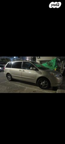 טויוטה סיינה