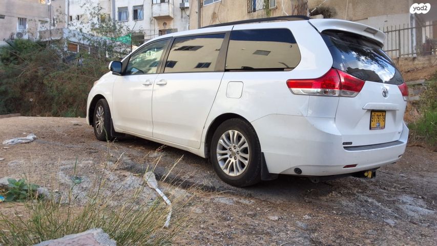 טויוטה סיינה