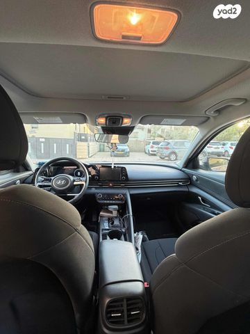 יונדאי אלנטרה