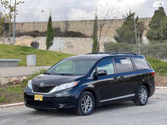 מודעת רכב טויוטה סיינה