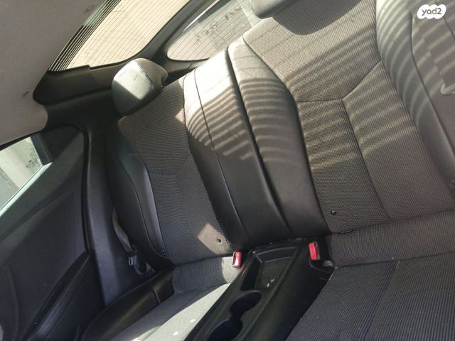 יונדאי ולוסטר