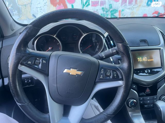 שברולט קרוז