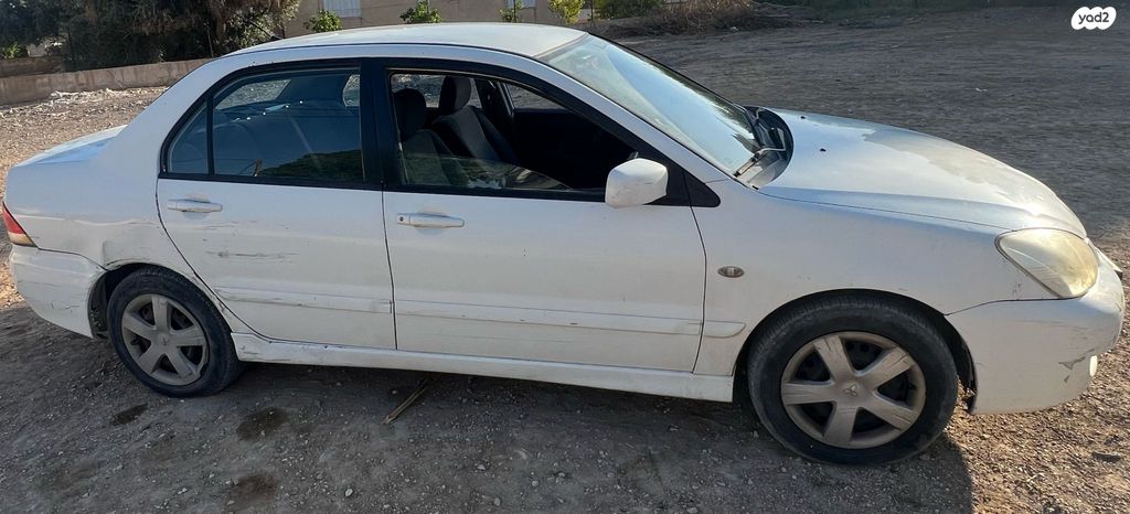 מודעת רכב מיצובישי לנסר