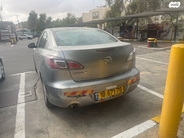 מאזדה 3