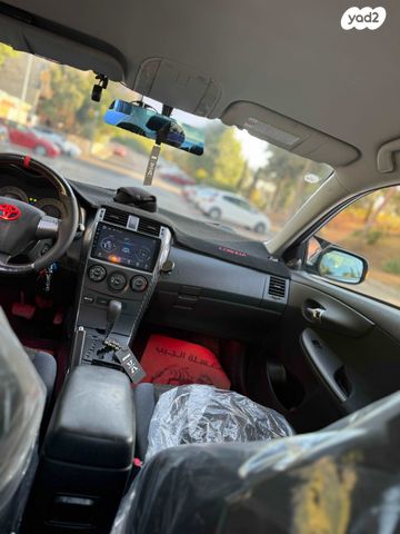 מודעת רכב טויוטה קורולה