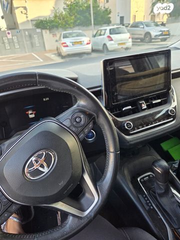 מודעת רכב טויוטה קורולה