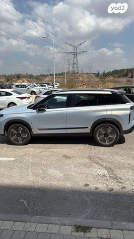 מודעת רכב ג'אקו J7