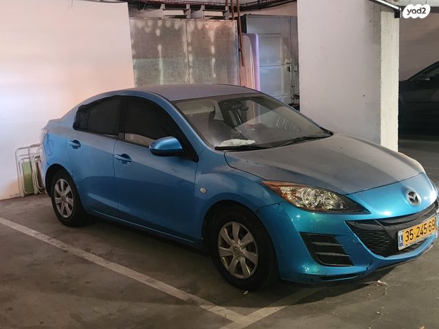 מודעת רכב מאזדה 3