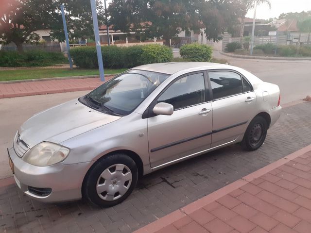 מודעת רכב טויוטה קורולה