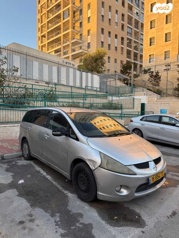 מיצובישי גרנדיס