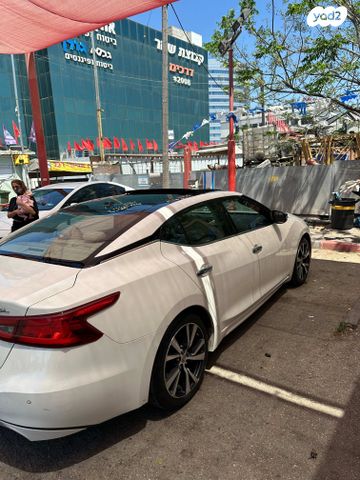 ניסאן מקסימה