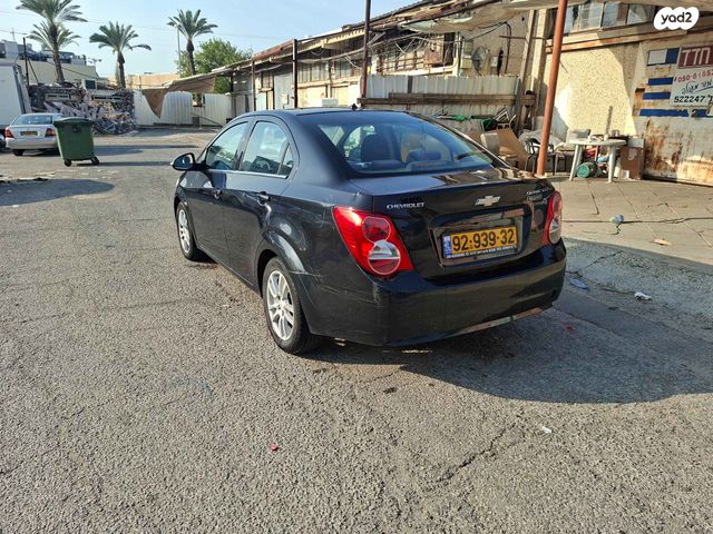 שברולט סוניק