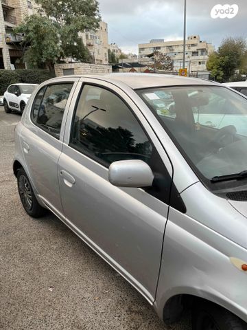 מודעת רכב טויוטה יאריס