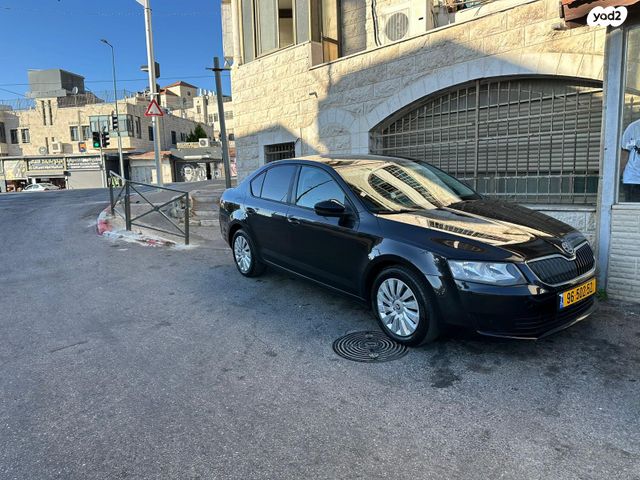 סקודה אוקטביה 