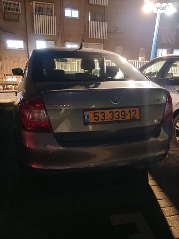 מודעת רכב סקודה ראפיד