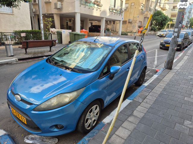 מודעת רכב פורד פיאסטה