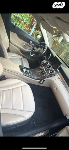 מודעת רכב מרצדס-בנץ C-class