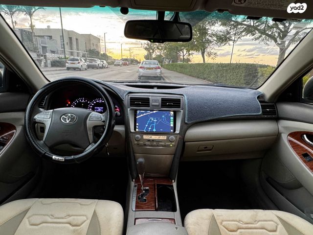 טויוטה קאמרי