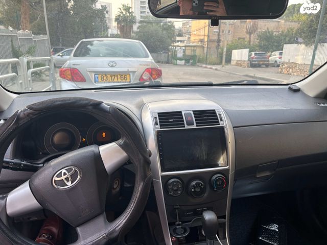 מודעת רכב טויוטה קורולה