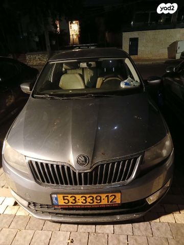 סקודה ראפיד