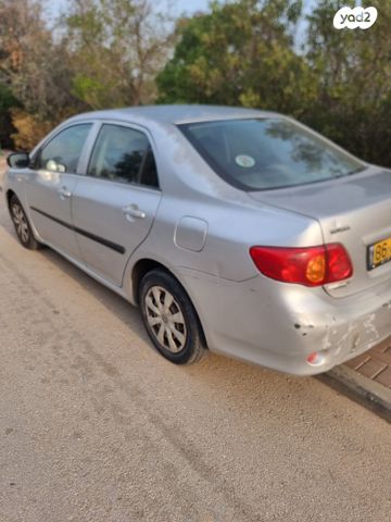 מודעת רכב טויוטה קורולה