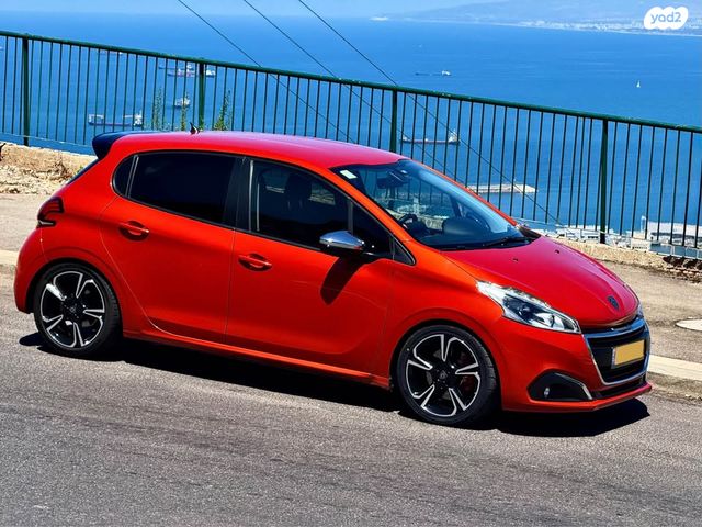 מודעת רכב פיג'ו 208