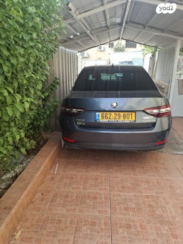 מודעת רכב סקודה סופרב