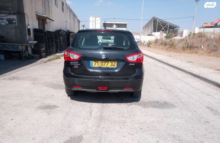 סוזוקי SX4