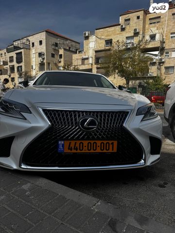 לקסוס LS