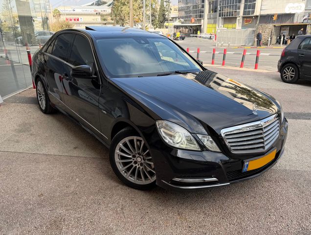 מודעת רכב מרצדס-בנץ E-class
