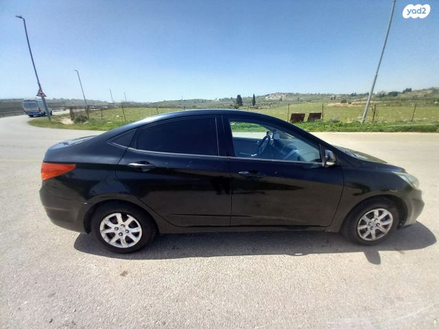 יונדאי אקסנט i25