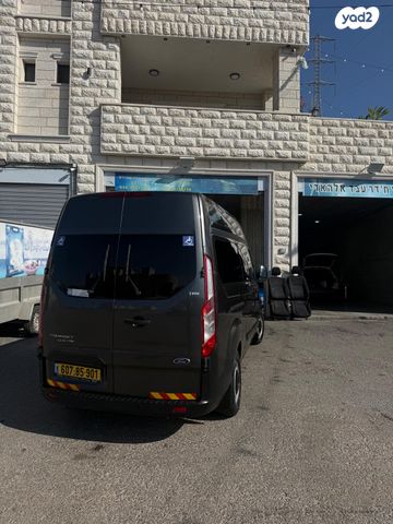 פורד טרנזיט קוסטום